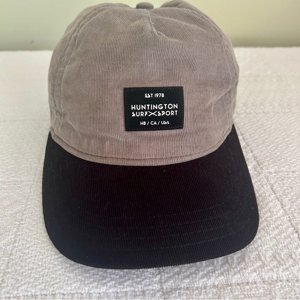 Huntington Surf & Sport Cap Snap Back Hat Grey Black Two-Tone One Size